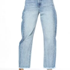 Juicy Couture New Rodeo Barrel Fit Jeans
